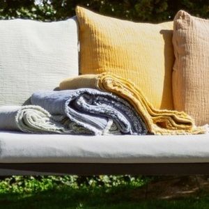 NWT elvang organic cotton Thyme Throw 130x180 cm, Yellow